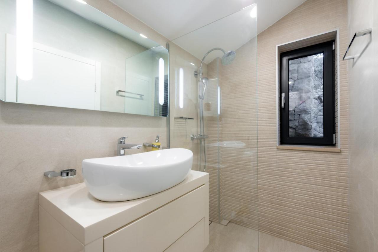 Adriatic Orsan Apartments Dubrovnik Exterior photo